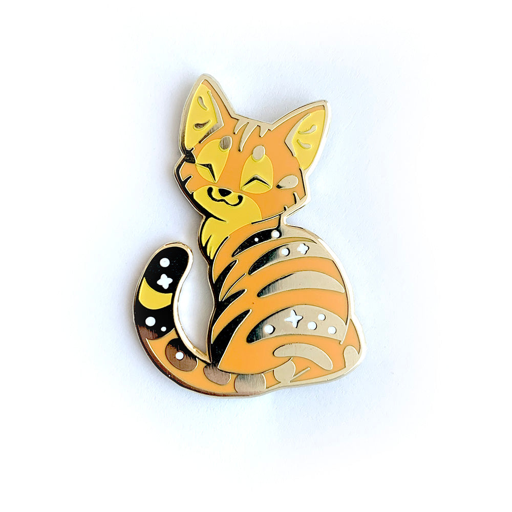 Cat face enamel pin